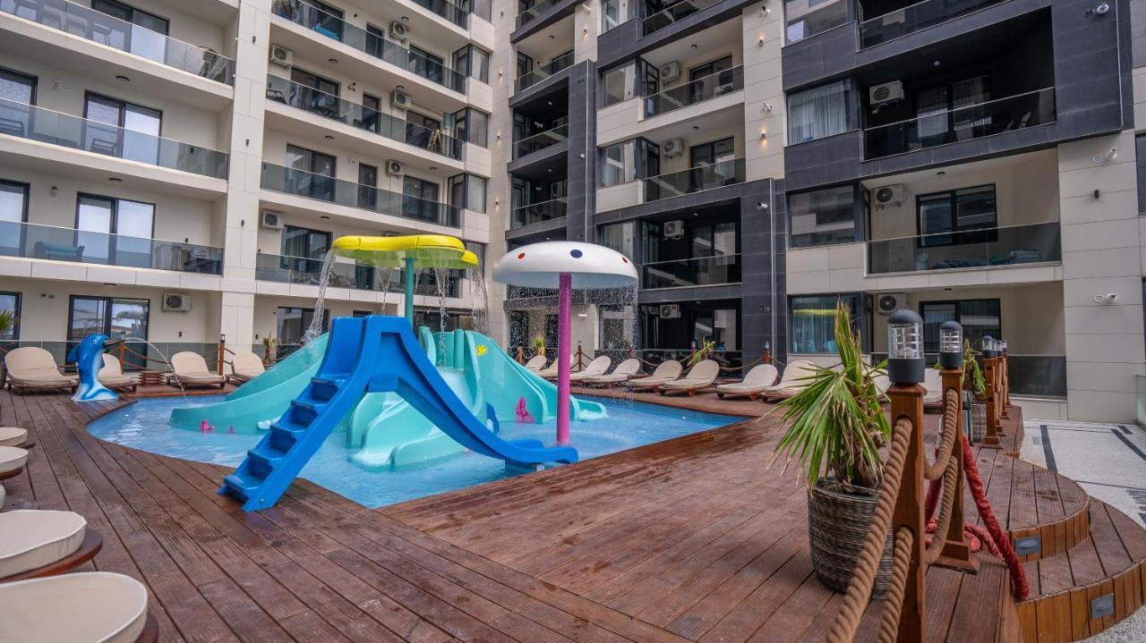 Mamaia Beach Condos 2 Năvodari Exteriör bild