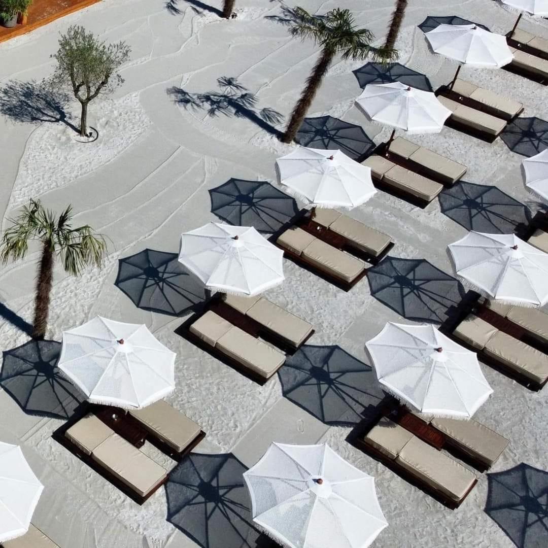 Mamaia Beach Condos 2 Năvodari Exteriör bild